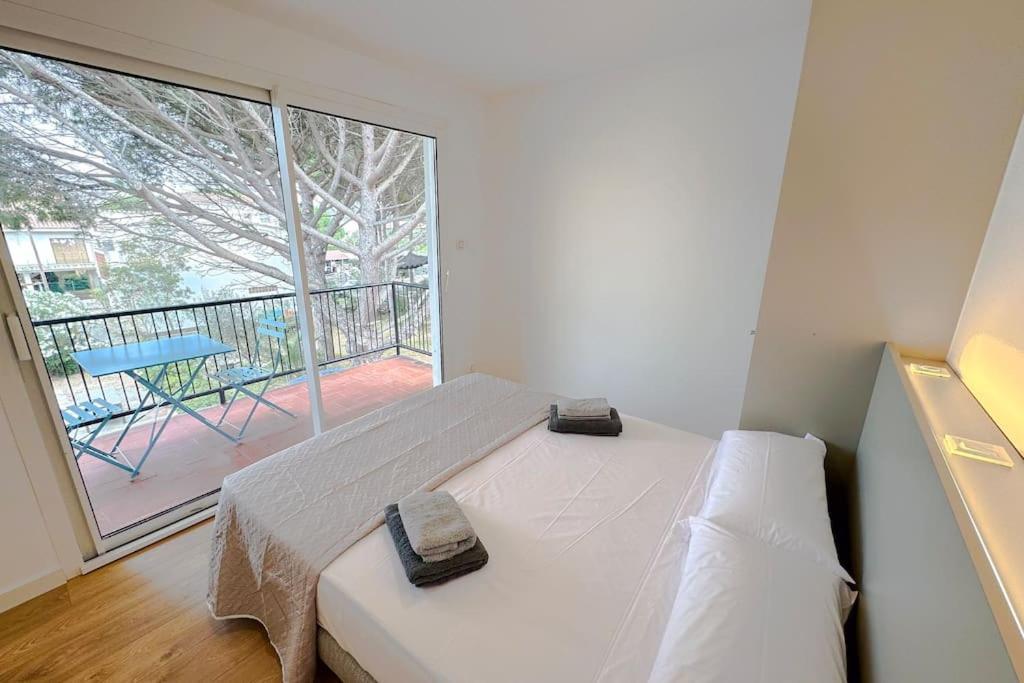 Can Romy Appartement T2F A 20M De La Plage De Cala Montgo L'Escala Exterior photo